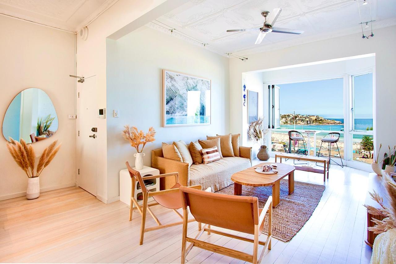 Majestic Beachfront Apartment