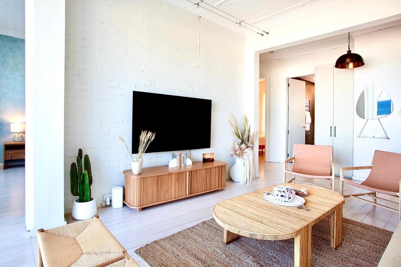 Majestic Beachfront Apartment Sydney